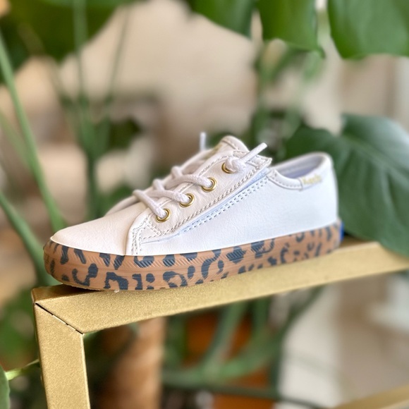 NWT Keds Special Edition Girls White, Gold & Leopard Sneakers w/ Velcro Size 6.5 - Picture 2 of 16